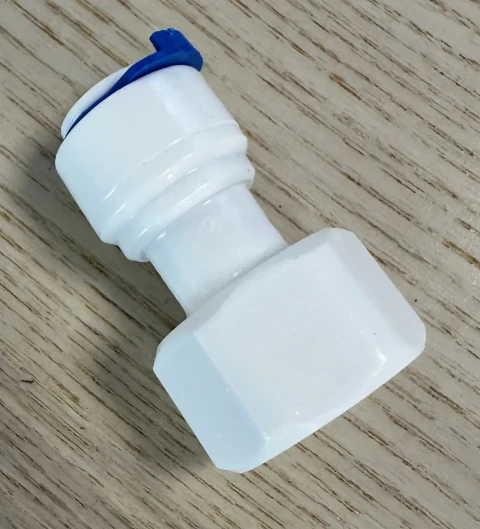 QCF-027A-I-suoraliitin, 1/2" sisäkierre – 3/8" putki